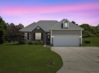 101 Hazel Ln, Broadway, NC 27505