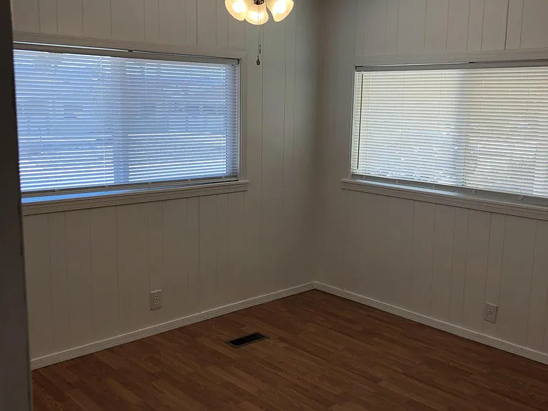 1725 Bluebonnet Blvd — Photo 29