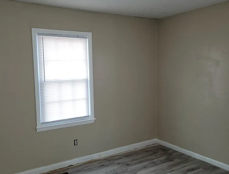 6487 Portsmouth Dr — Photo 5