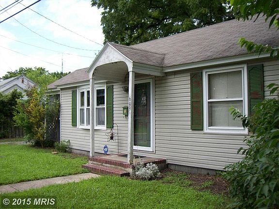 Exterior  Front