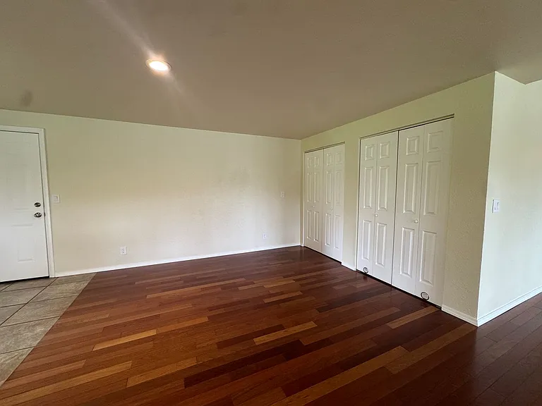 15928 N Umpqua Hwy — Photo 16