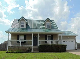 699 Artic Ave, Oak Grove, KY 42262