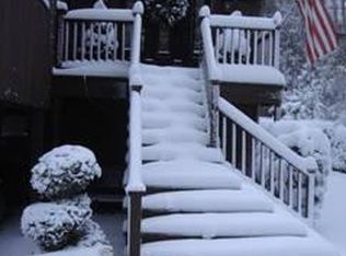 61 Harbor Beach Rd, Miller Place, NY 11764