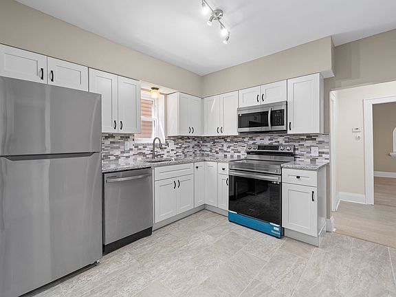 2nd image of 5206 Nagel Ave #1F