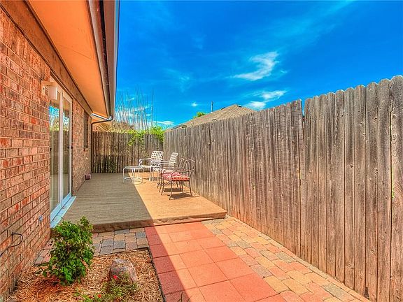 5th image of 6013 Vixen Way