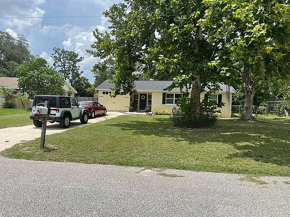 4th image of 208 Delespine Dr