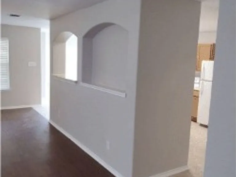 10307 Roseangel Ln — Photo 4