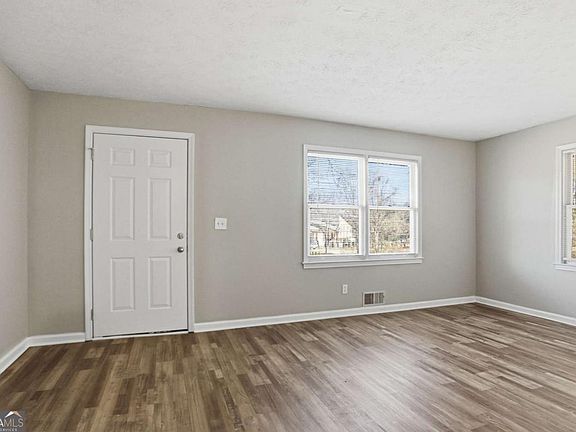 5th image of 3070 Kipling Dr