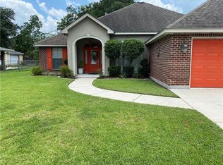 2109 Champions Dr, La Place, LA 70068