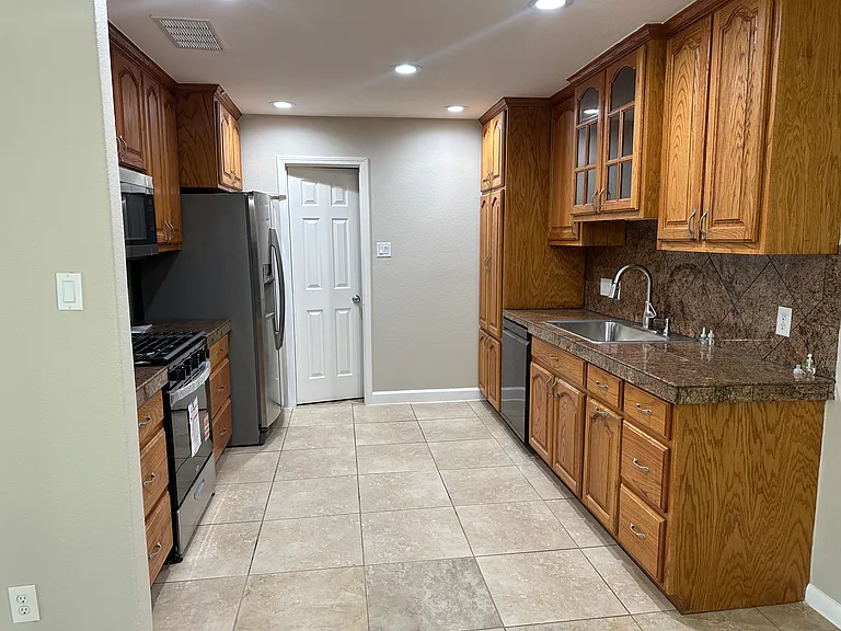 6912 Bryn Mawr Dr — Photo 5