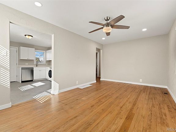 3rd image of 1515 S Quieto Court
