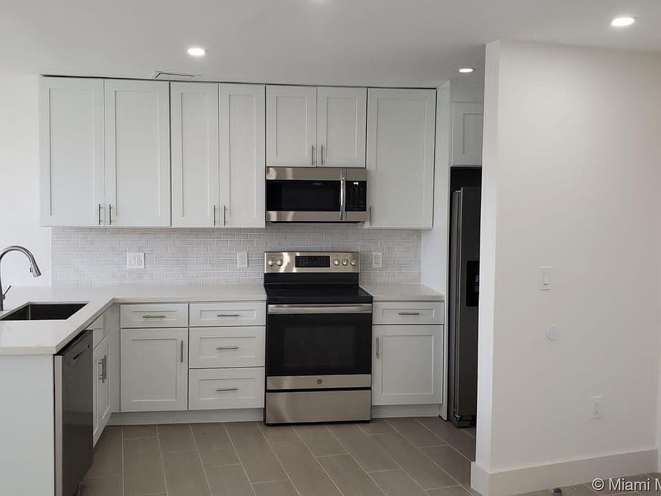 1st image of 5100 Dupont Blvd #1