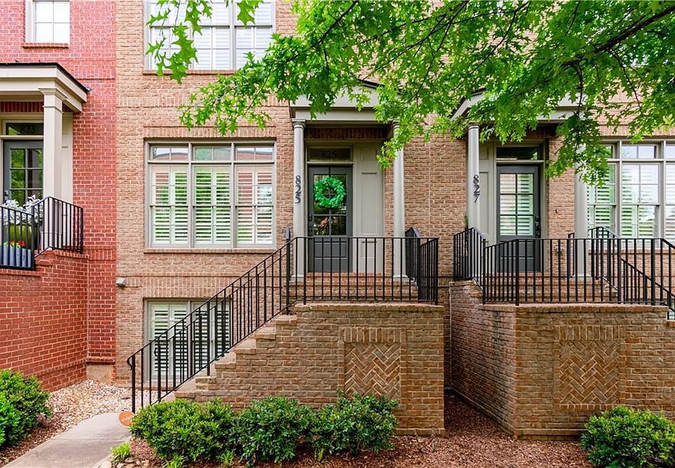 1st image of 825 Virginia Park Circle NE