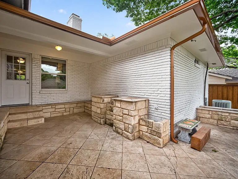 9660 Timberleaf Dr — Photo 34