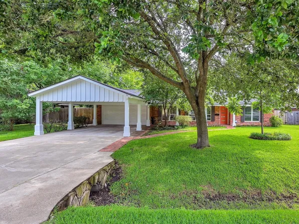 8902 Theysen Dr, Houston, TX 77080