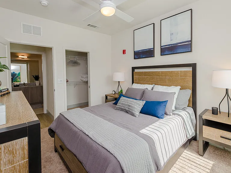Lofts at South Lake — Photo 44