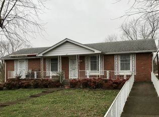 407 Lisle Dr, Clarksville, TN 37042