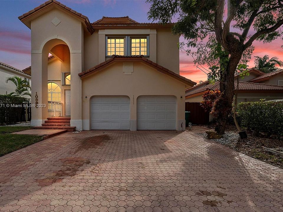 1st image of 10996 NW 58th Ter