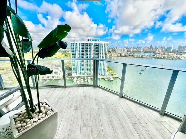 17111 Biscayne Blvd Unit 2305, Aventura, FL 33160
