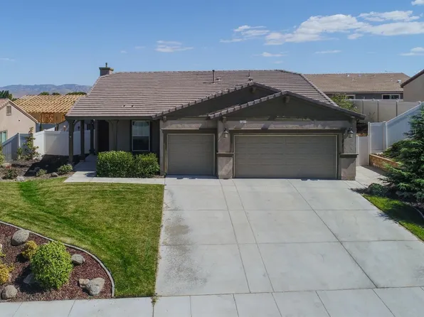 1327 Arabella Ct, Tehachapi, CA 93561