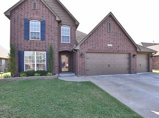 10225 N 120th East Ave, Owasso, OK 74055