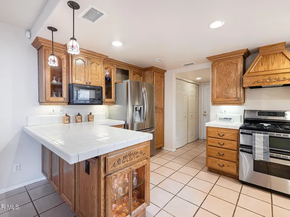 1475 Clayton Way, Simi Valley, CA 93065