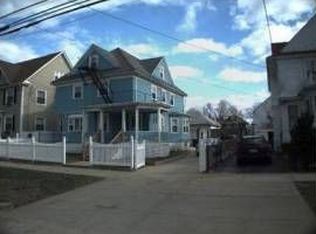 202 Washington Ave, Providence, RI 02905