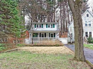 35 Oxford Rd, Albany, NY 12203