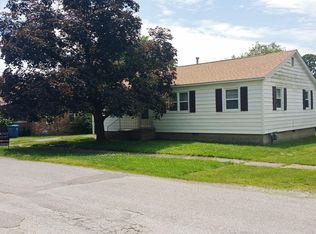 417 Forest St, Carterville, IL 62918