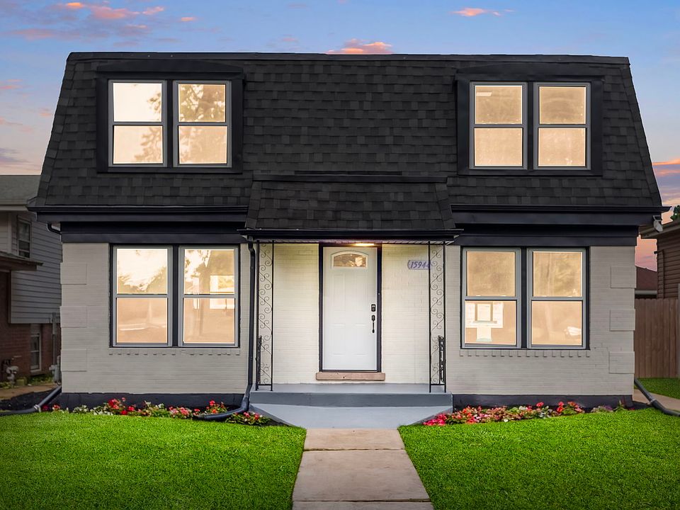 1st image of 15944 Paulina St