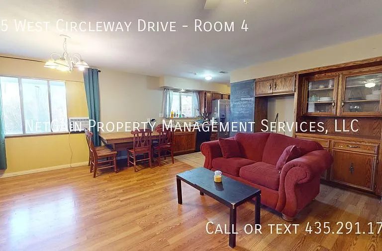 405 W Circleway Dr #4 — Photo 11