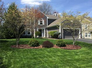130 Valley Forge Dr, Cranberry Township, PA 16066