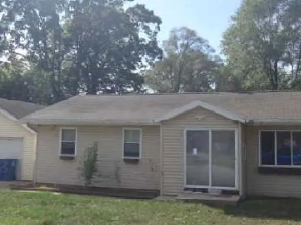 5701 Madison Ave SE, Kentwood, MI 49548