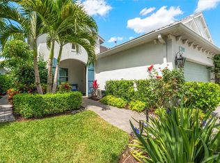2302 Marquesa CIR, NAPLES, FL 34112