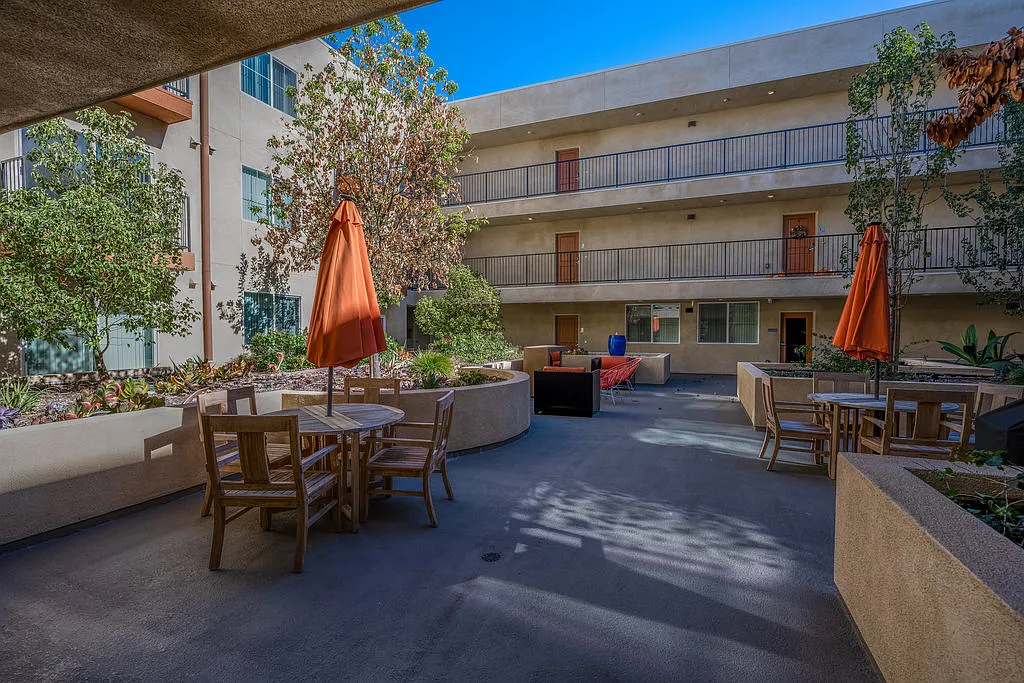 Commerce Residences LLC — Photo 2
