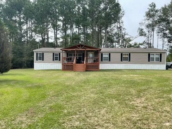 25 Moores Cir, Laurel, MS 39443