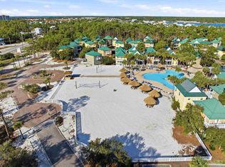 Purple Parrot, Pensacola, FL 32507