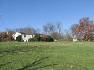 212 Neiderhiser Rd, Mount Pleasant, PA 15666