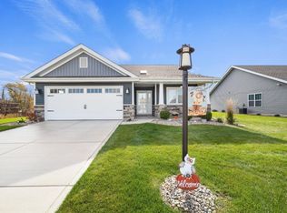 14098 Breakwater Ln, Cedar Lake, IN