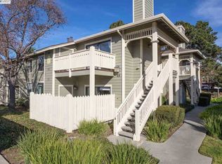 225 Shoreline Ct, Richmond, CA 94804