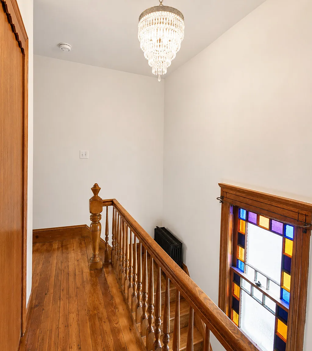 3 bed, 1.0 bath, 1668 sqft, $2,500 — Photo 4