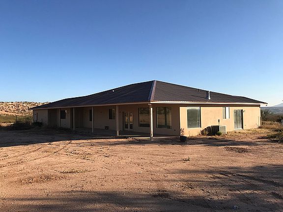 2nd image of 2501 W Quail Hollow Trl
