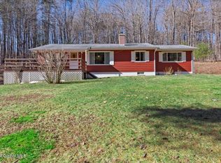 129 Barnegat Rd, East Chatham, NY 12060