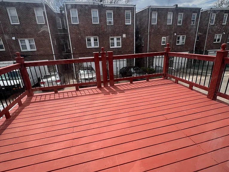 3322 Cottman Ave — Photo 9