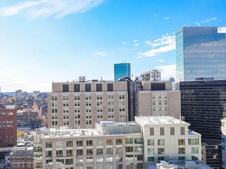 8 Whittier Pl #21G — Photo 8