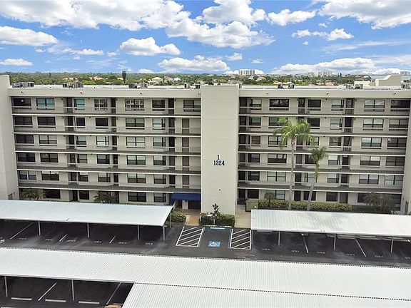 3rd image of 1324 Pasadena Ave S APT 603