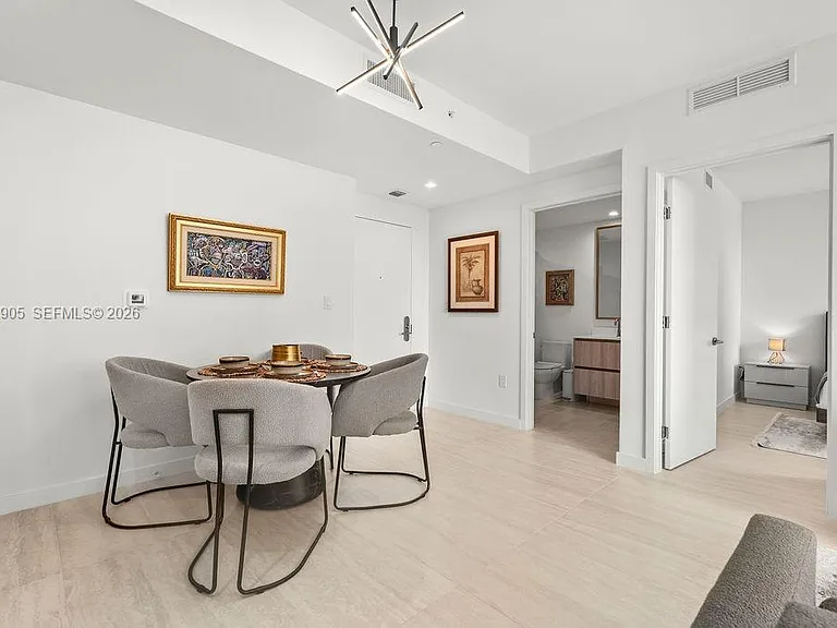 77 SE 5th St #1515 — Photo 12