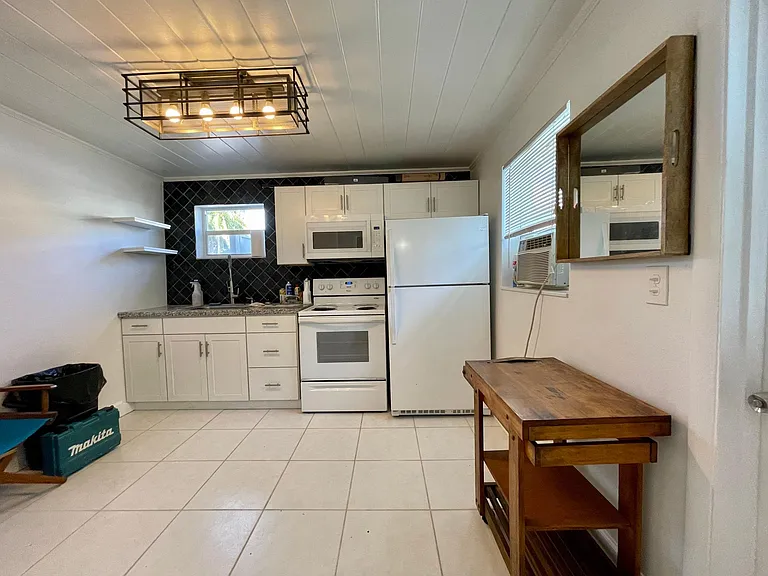 Huge Kitchen with brand new Central AC, window units subsequently removed