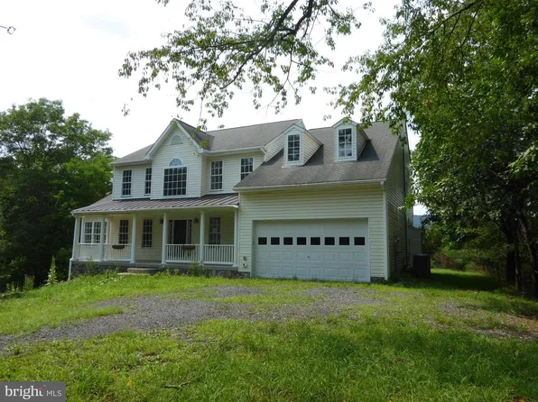 1285 Boggs Ln, Mathias, WV 26812