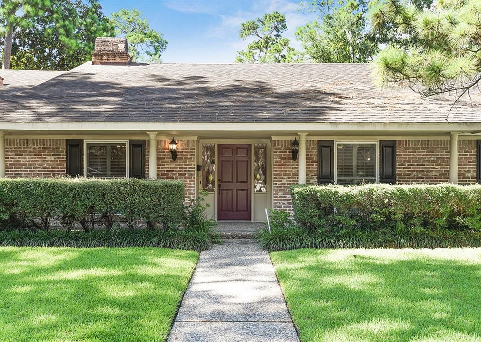 1st image of 10026 Briar Forest Dr
